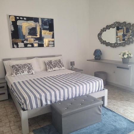 Vero Apartment Naples Luaran gambar